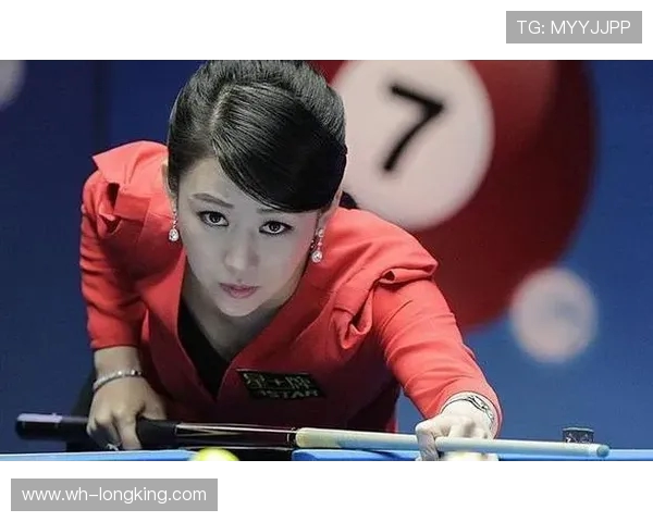 斯诺克女神潘晓婷以实力与优雅诠释台球运动的无限魅力