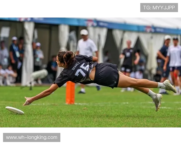 成都飞盘队实力不俗荣登全国技术排行榜第八名展现飞盘运动魅力